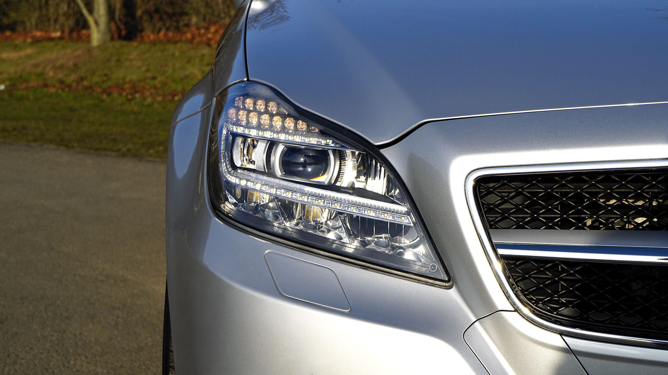 A vitrificação ajuda a manter seu carro protegido e brilhoso por mais tempo
